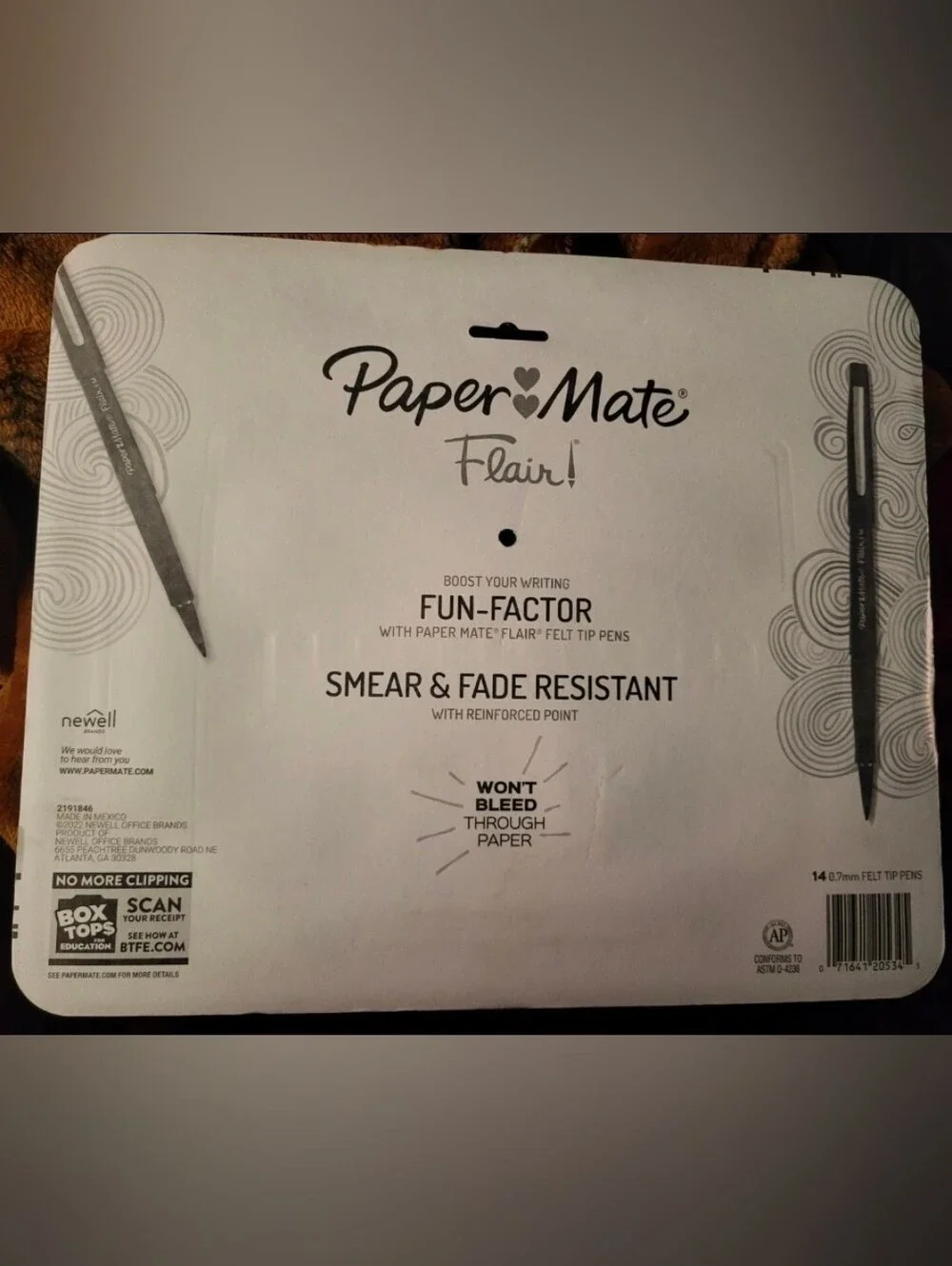 NIP Paper Mate Flair Felt Tip Pens Medium Point (0.7mm) Assorted Colors, 14 Ct